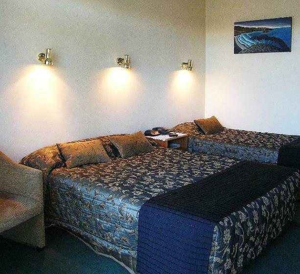 패밀리 스튜디오, The Westport