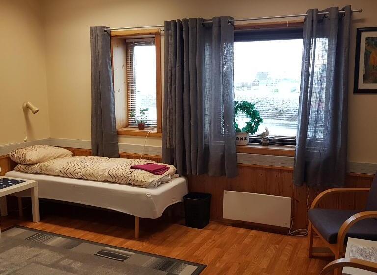 חדר סטנדרט חדר אמבטיה משותף, Wilhelmsen Romutleie