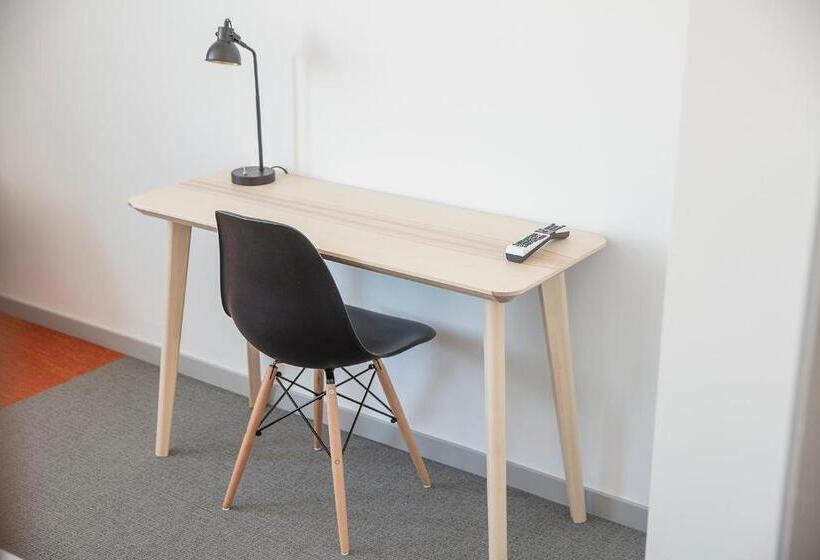 标准单人间共用浴室, Norrland Ymca Hostel Umeå