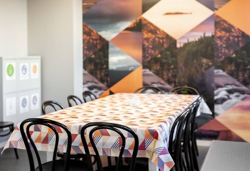 标准单人间共用浴室, Norrland Ymca Hostel Umeå