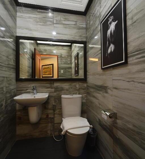 小型套房, Paragon Hotel And Suites