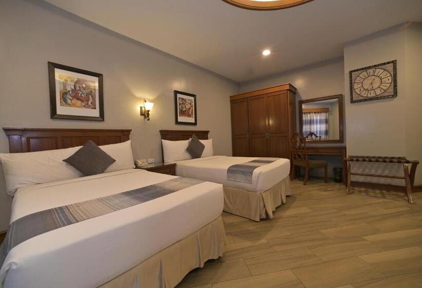 جناح سوبيريور, Paragon Hotel And Suites