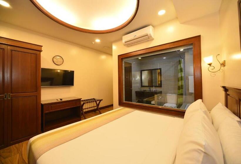 غرفة قياسية سرير كينج, Paragon Hotel And Suites