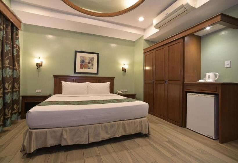 غرفة قياسية سرير كينج, Paragon Hotel And Suites