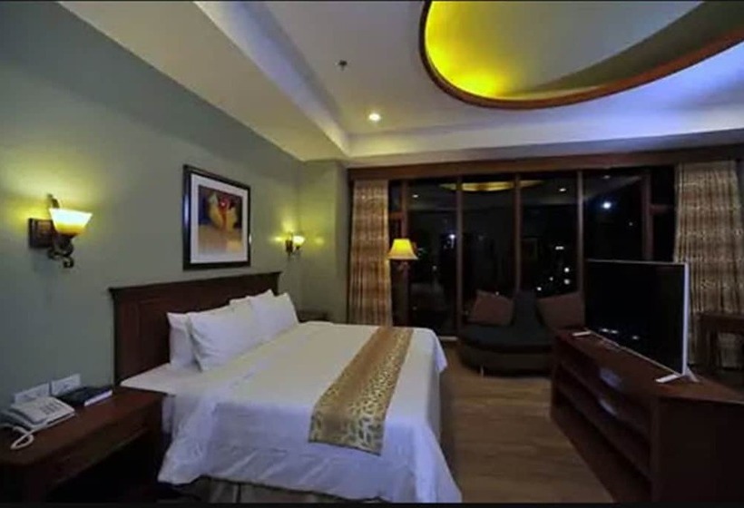 套房, Paragon Hotel And Suites