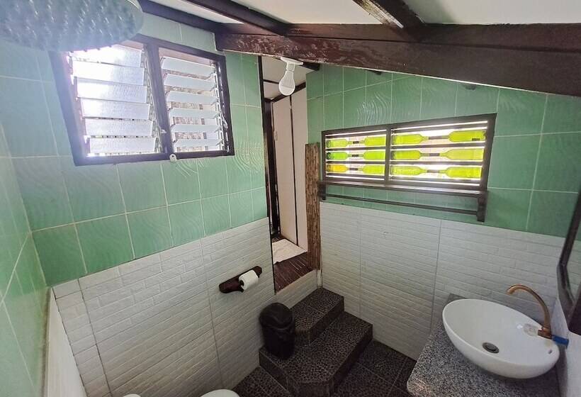 خانه 1 خوابه, Patrick's On The Beach Resort