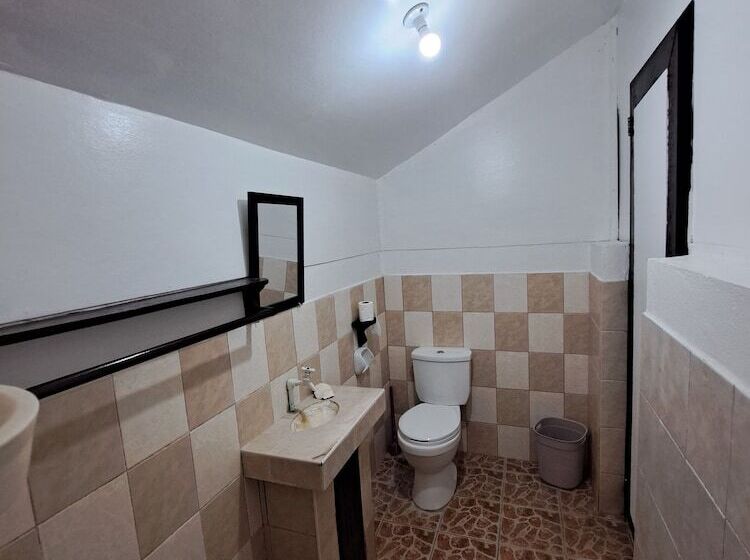 خانه 1 خوابه, Patrick's On The Beach Resort