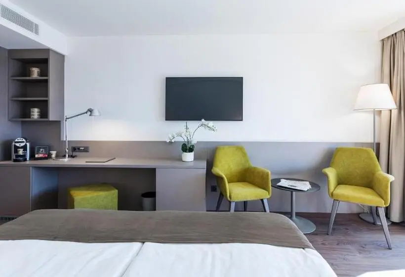 レイクビュースタンダードルーム, Hotel & Lounge Lago Maggiore