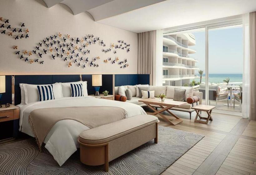 اتاق لوکس با تخت بزرگ, The St. Regis Al Mouj Muscat Resort