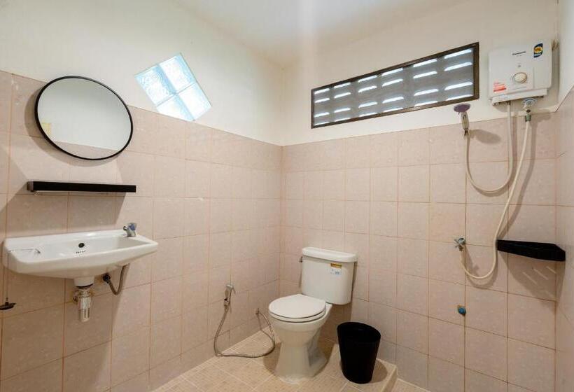 Бунгало Стандарт, Lanta School Beach Resort