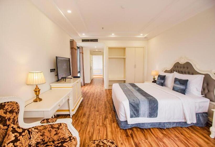 اتاق لوکس با تخت بزرگ, Khách Sạn Minh Phú Diamond Palace