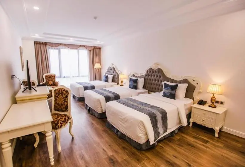 سوییت خانوادگی, Khách Sạn Minh Phú Diamond Palace