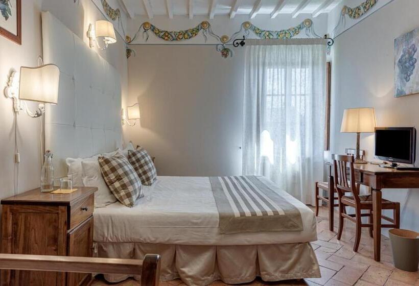 スタンダードルーム, Borgo Medievale San Quirico D Orcia B&b   Capitano Collection   Albergo Diffuso