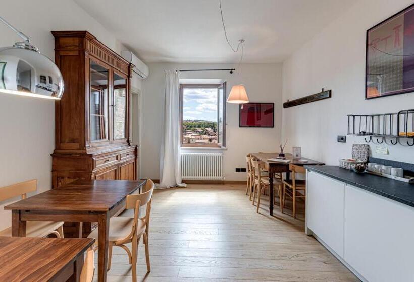 デラックスルーム, Borgo Medievale San Quirico D Orcia B&b   Capitano Collection   Albergo Diffuso