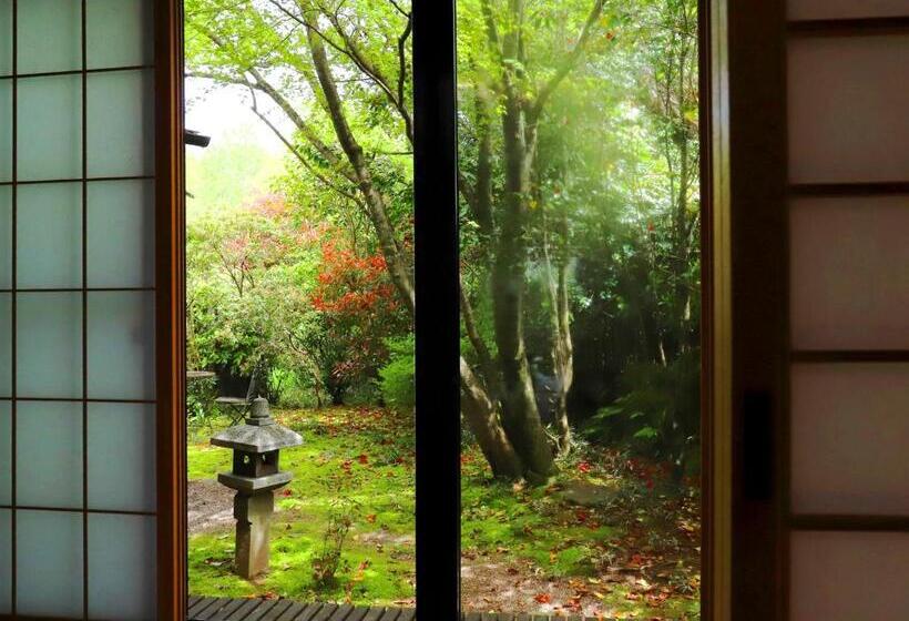 חדר משפחתי, Yufuin Onsen Ryokan Hananomai