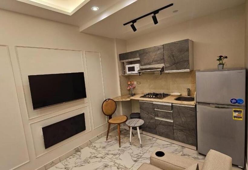 Deluxe Suite King Bed, My Villa