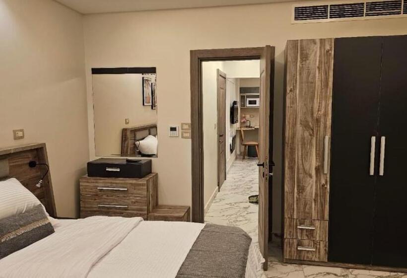 Deluxe Suite King Bed, My Villa