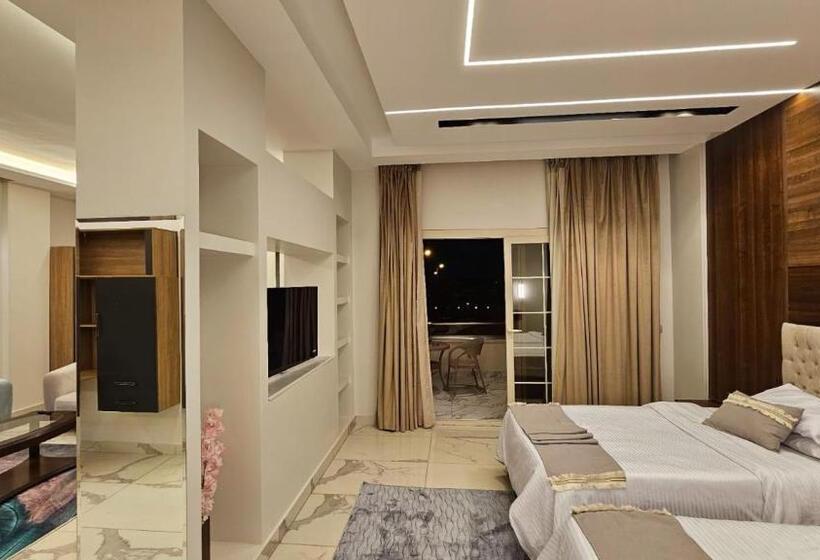 سوییت سوپریور, My Villa