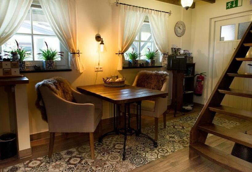 اتاق لوکس, Bed And Breakfast Piekoo Belloo