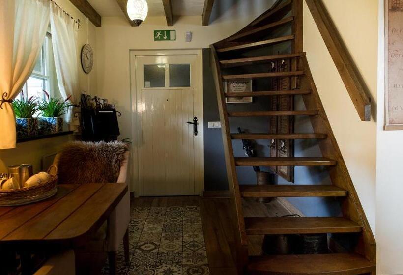 اتاق لوکس, Bed And Breakfast Piekoo Belloo