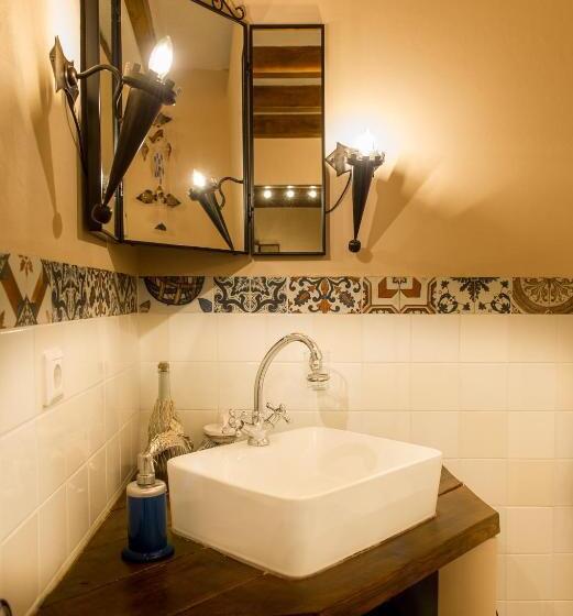 اتاق لوکس, Bed And Breakfast Piekoo Belloo