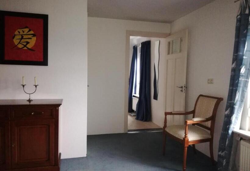 اتاق استاندارد, Short Stay Emmen