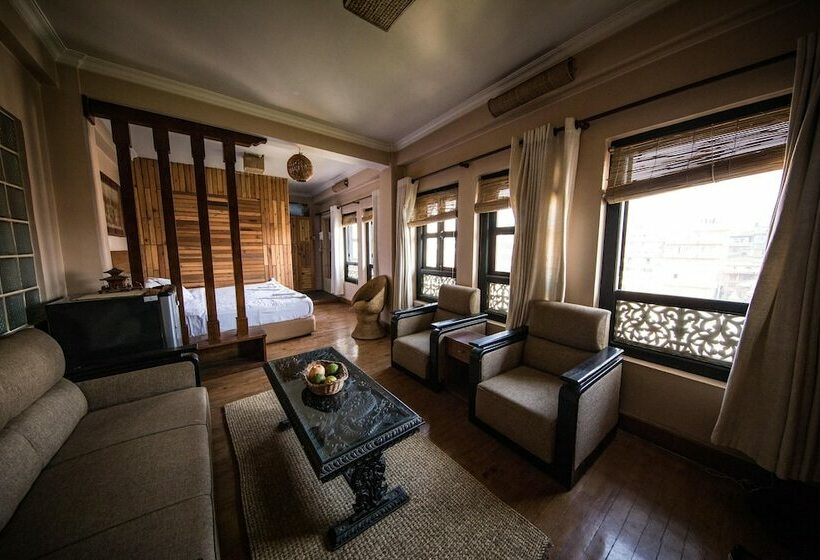 اتاق سوپریور با چشم‌انداز کوهستان, Tajaa Pha The Heritage Home