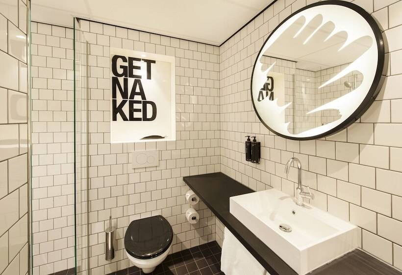 غرفة قياسية, Conscious Hotel The Tire Station