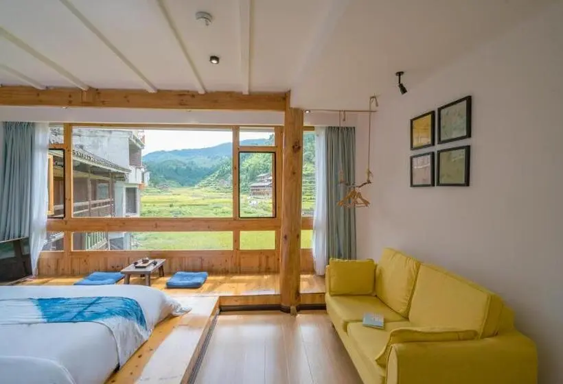 マウンテンビュースタンダードルーム, 肇兴溪舍山堂 Creekside Inn
