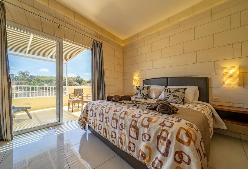 Superior Room with Terrace, Illogga Boutique
