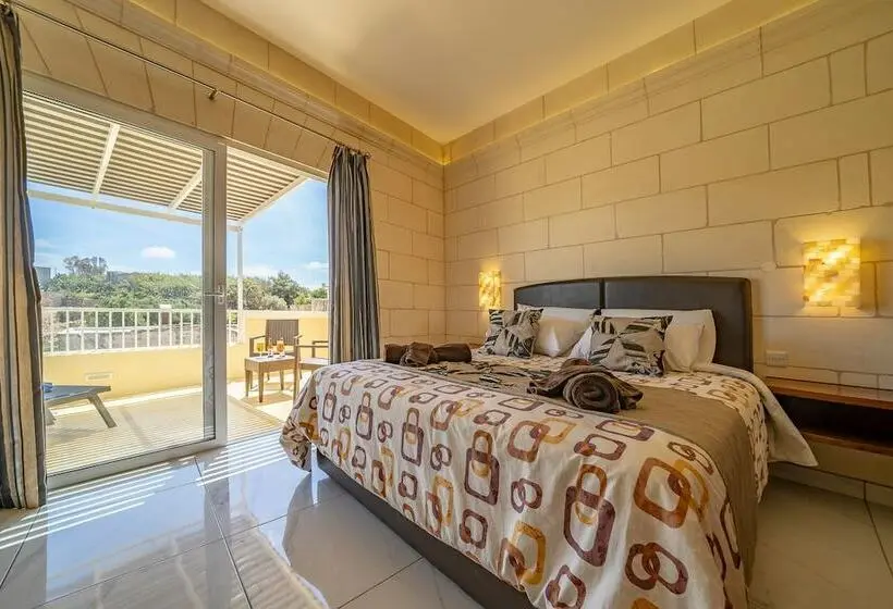 Superior Room with Terrace, Illogga Boutique