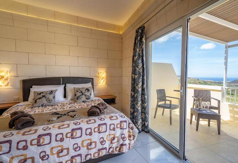 اتاق سوپریور با چشم‌انداز, Illogga Boutique