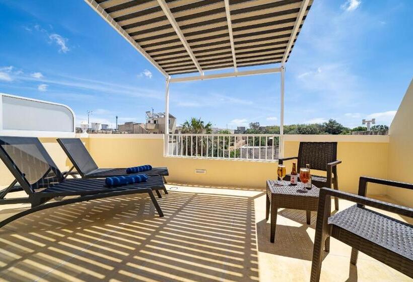 Superior Room with Terrace, Illogga Boutique