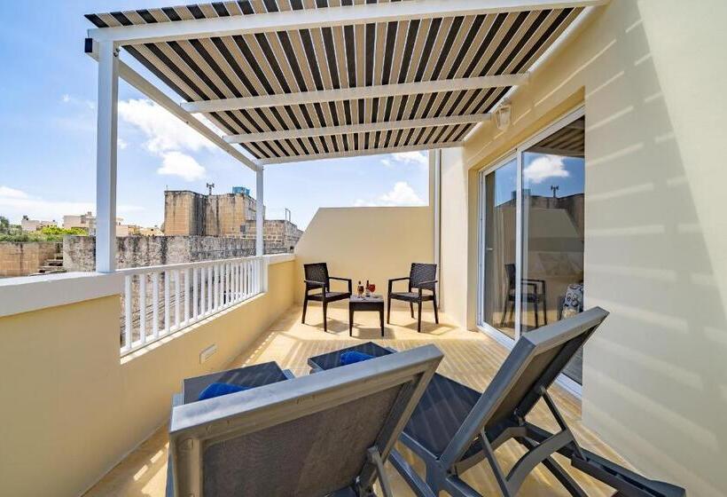 Superior Room with Terrace, Illogga Boutique