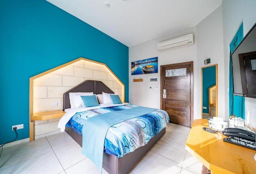 اتاق استاندارد با بالکن, Illogga Boutique