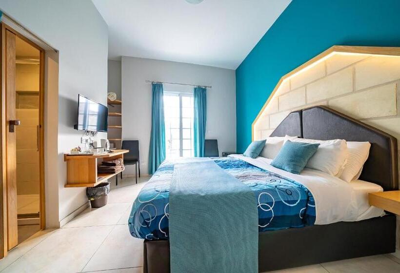 اتاق استاندارد با بالکن, Illogga Boutique