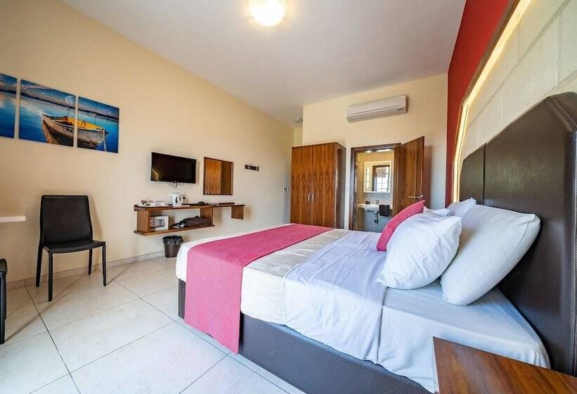 اتاق استاندارد با بالکن, Illogga Boutique