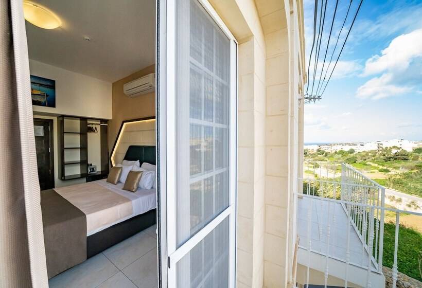 اتاق استاندارد با بالکن, Illogga Boutique