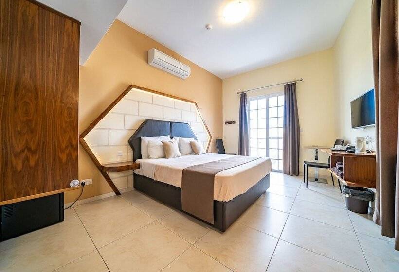 اتاق استاندارد با بالکن, Illogga Boutique