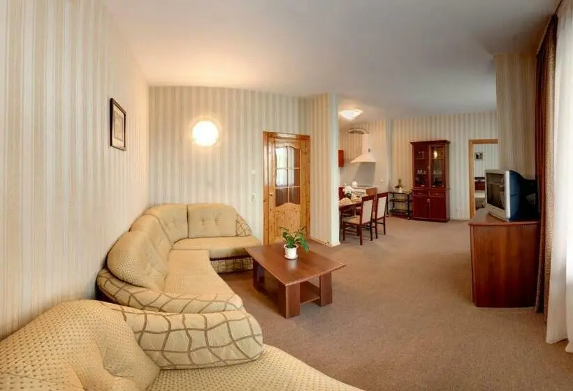 Suite, Kremin