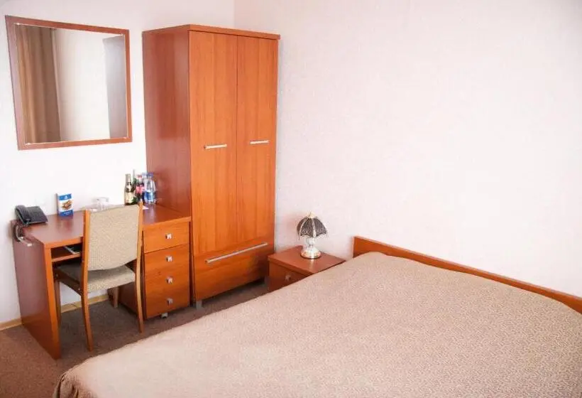 Junior Suite, Kremin