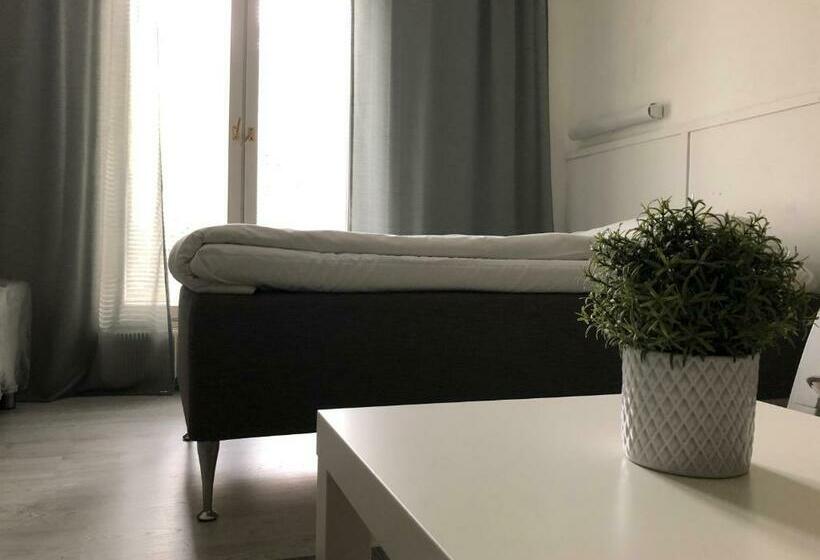 스탠다드 싱글 룸, Kuntosumppu