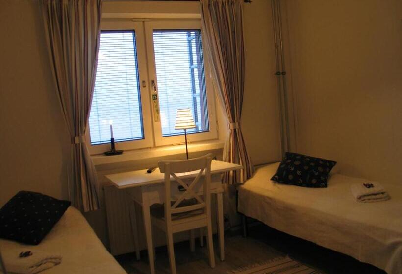 Номер Стандарт Совместная Ванная, Kylmäpihlaja Lighthouse