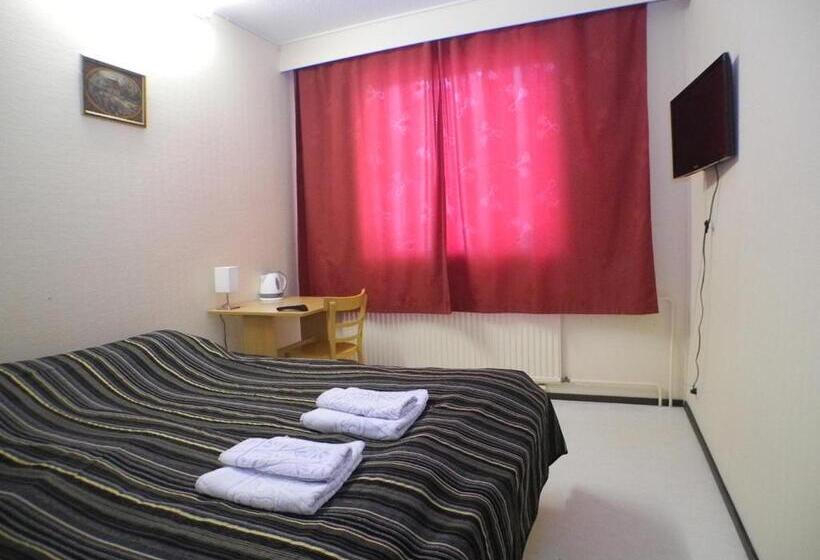 スタンダードルーム, Li Anna Kern