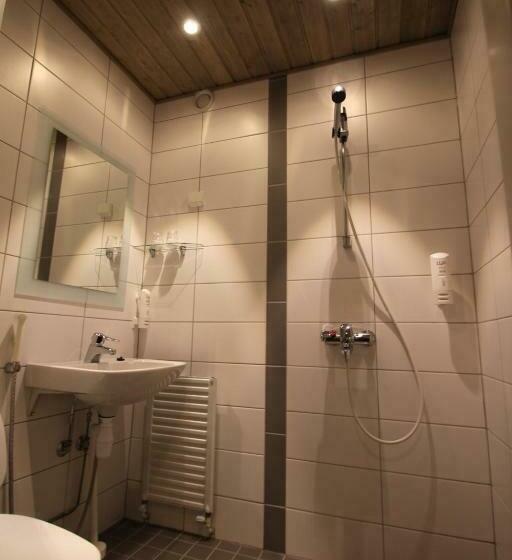 スタンダードルーム, Li Jussan Tupa