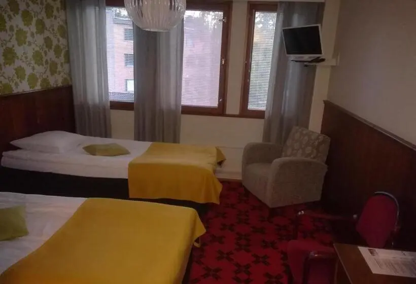 Deluxe-huone, Li Pogostan Hovi