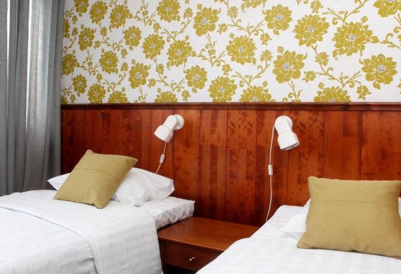 غرفة ديلوكس, Li Pogostan Hovi