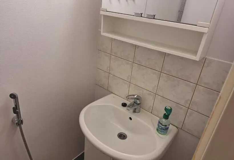 Huoneisto 1 Makuuhuone, Li Pogostan Hovi