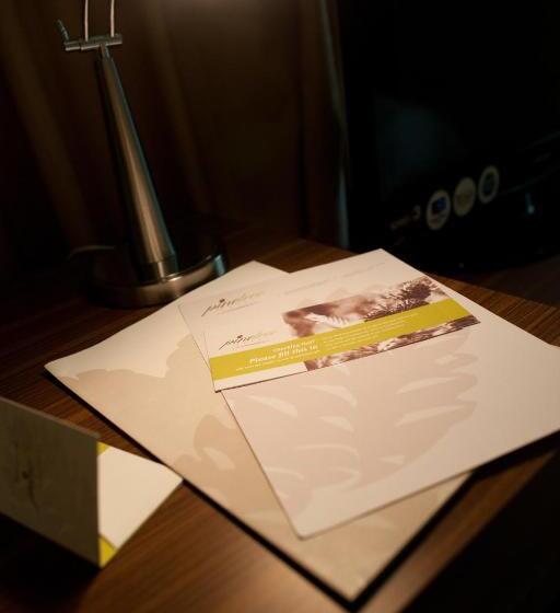 חדר דלוקס, Pinetree