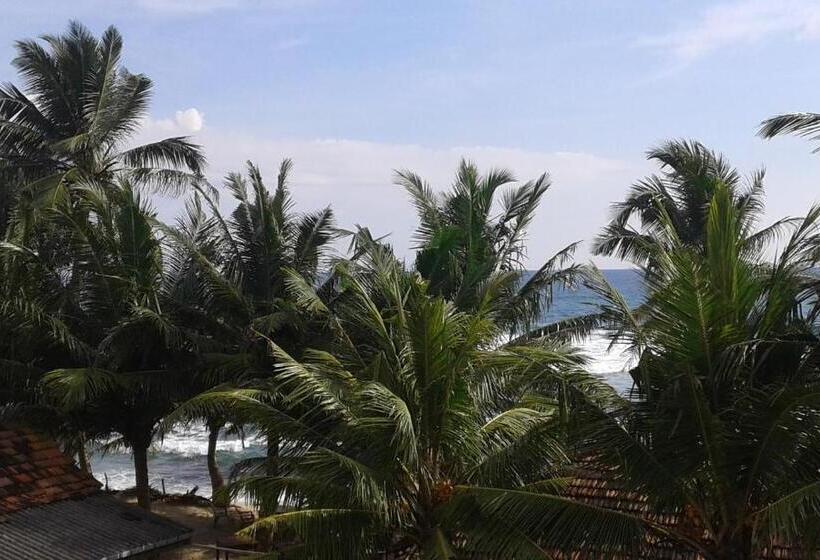 이코노미 룸, Ram S Surfing Beach,midigama
